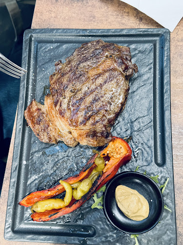 Opinii despre Restaurant Zvizdan în Omiš - Gastronomija i ugostiteljstvo