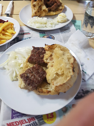 Pečenjarnica Kastel - Gastronomija i ugostiteljstvo