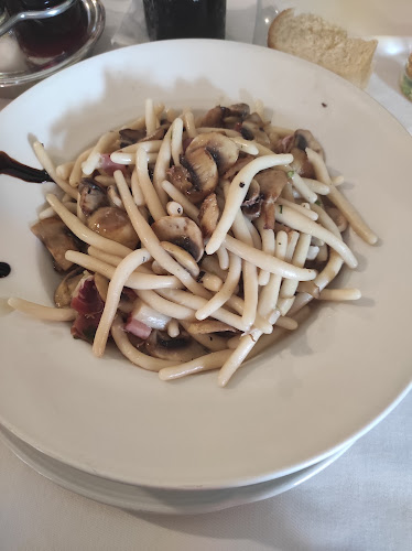 Opinii despre Na Sušaku în Rijeka - Gastronomija i ugostiteljstvo