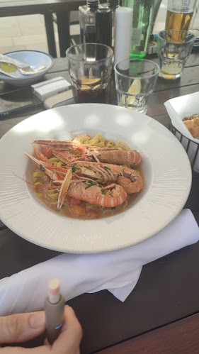 Bronzin - Gastronomija i ugostiteljstvo