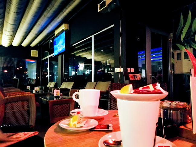 Opinii despre Caffe & Lounge bar Kayenn în Osijek - Gastronomija i ugostiteljstvo