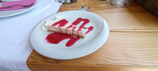 Opinii despre Villa Vladimir în Laz Bistrički - Gastronomija i ugostiteljstvo