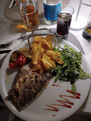 Opinii despre Restaurant Vila Tina în Arbanija - Gastronomija i ugostiteljstvo