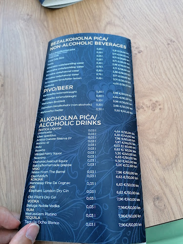 Siriščevića ul. 1, 21000, Split