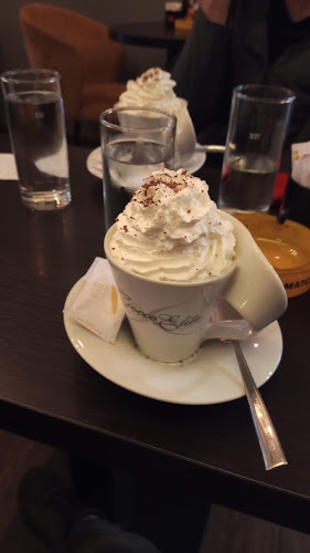 Caffe bar Gallery Karlovac - Gastronomija i ugostiteljstvo
