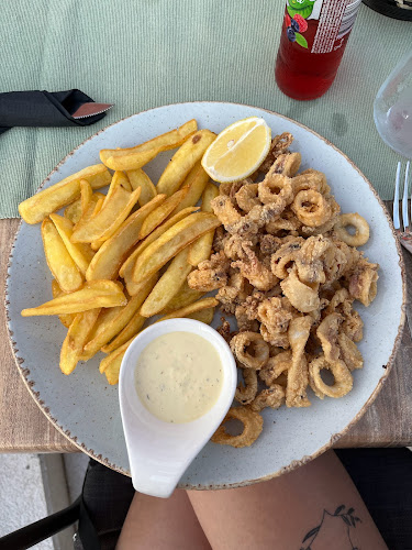 Ul. Mile Gojsalića 1, 21310, Omiš