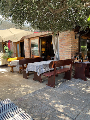 Pizzeria Andi - Gastronomija i ugostiteljstvo