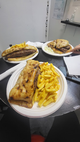 Comentarii opinii despre Fast Food Three Queens