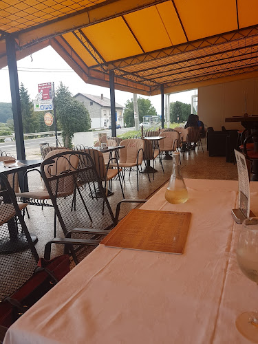 Francina 2 - Gastronomija i ugostiteljstvo