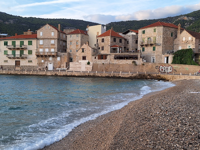 Plaza Lucica - Gastronomija i ugostiteljstvo
