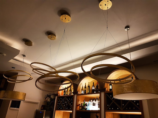 Comentarii opinii despre MoNIKa's Wine Bar