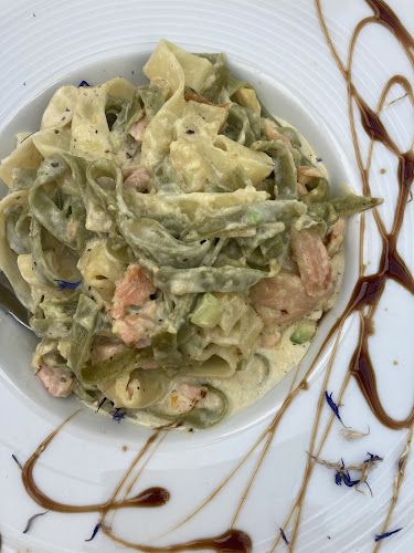 Pizza Pasta Tudors - Gastronomija i ugostiteljstvo