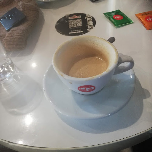 Comentarii opinii despre CODE Bar