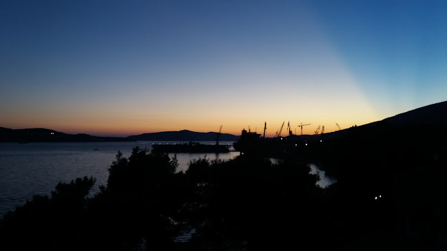 Mediteraine Bar - Gastronomija i ugostiteljstvo