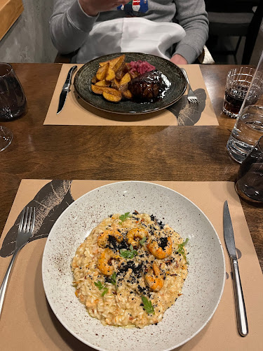 Opinii despre Fidel Gastro în Zagreb - Gastronomija i ugostiteljstvo