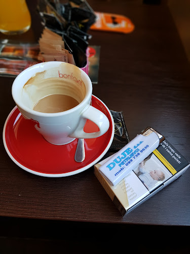 Caffe Bar Kafka - Gastronomija i ugostiteljstvo