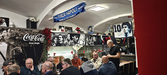 L' oro di Napoli - Zagreb