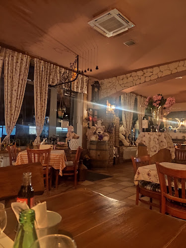 Pizza Nova Poma - Gastronomija i ugostiteljstvo