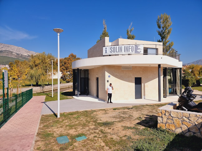 Comentarii opinii despre Art Caffe