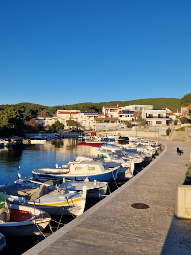 Opinii despre Restaurant Plavi Val în Tribunj - Gastronomija i ugostiteljstvo