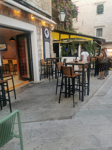 Smile Bar - Makarska