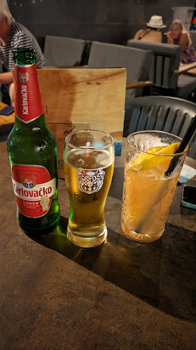 Opinii despre Spritz bar în Umag - Gastronomija i ugostiteljstvo