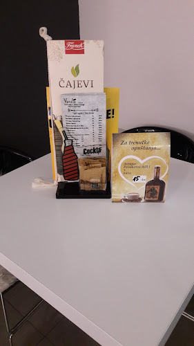 Vanilla Cocktail Bar & Lounge