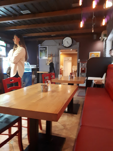 Trattoria Rossa - Gastronomija i ugostiteljstvo