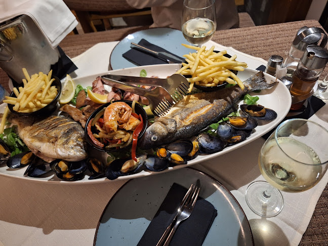 Opinii despre Restaurant Berlin în Makarska - Gastronomija i ugostiteljstvo