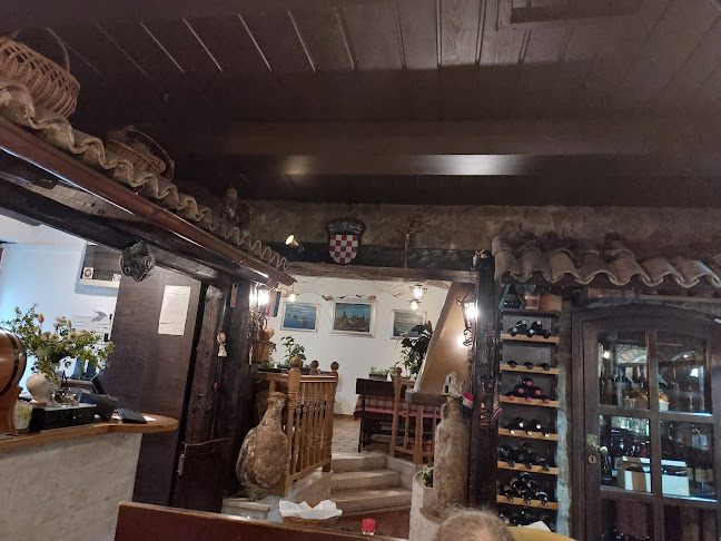 Konoba Varoš - Gastronomija i ugostiteljstvo