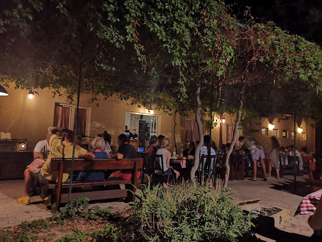 Biševska ul. 16, 21485, Komiža, Hrvatska