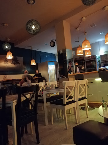 Caffe bar Asturias - Gastronomija i ugostiteljstvo