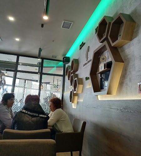 Aquila Bar - Gastronomija i ugostiteljstvo