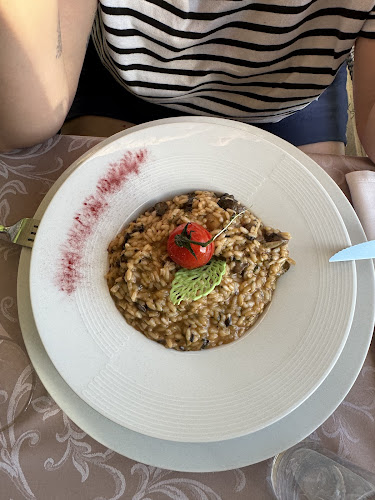 Opinii despre Konoba Kopačina în Donji Humac - Gastronomija i ugostiteljstvo