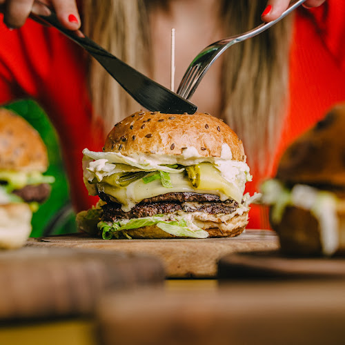 Comentarii opinii despre Submarine Burger Tkalčićeva