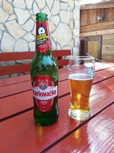 Opinii despre Beach Bar 'Harpoon' în Šimuni - Gastronomija i ugostiteljstvo