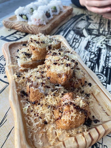 Opinii despre Tsuki Poreč Sushi Bar în Poreč - Gastronomija i ugostiteljstvo