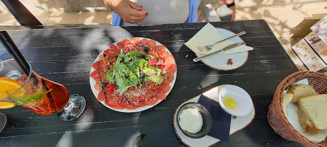 Opinii despre KONOBA ANNI - Mesni i riblji specijaliteti Novigrad în Novigrad - Gastronomija i ugostiteljstvo