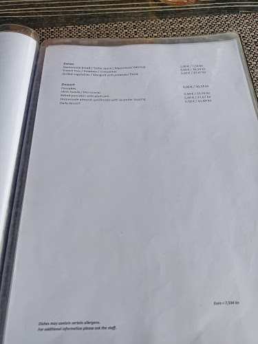 Obala kralja Tomislava 32, 23207, Sveti Filip i Jakov