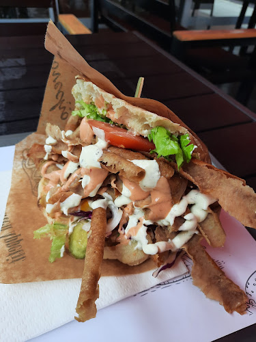 Opinii despre BURGER STATION în Zagreb - Gastronomija i ugostiteljstvo