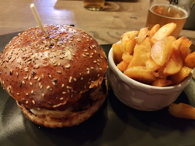 Opinii despre Zeppelin în Bjelovar - Gastronomija i ugostiteljstvo