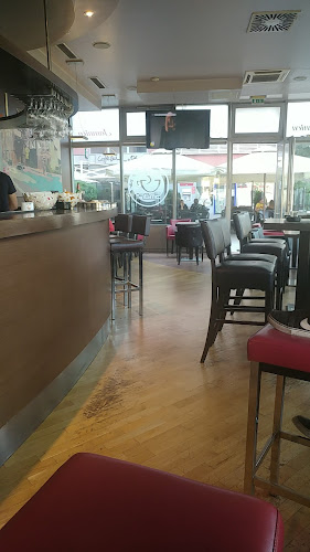 Caffe bar Smart - Gastronomija i ugostiteljstvo