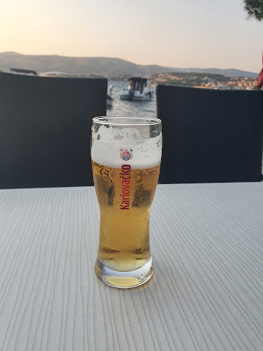 Konoba Pizzeria MARINERO - Okrug Gornji