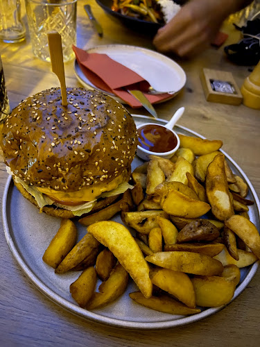 Restoran & Pizzeria The bar - Šibenik