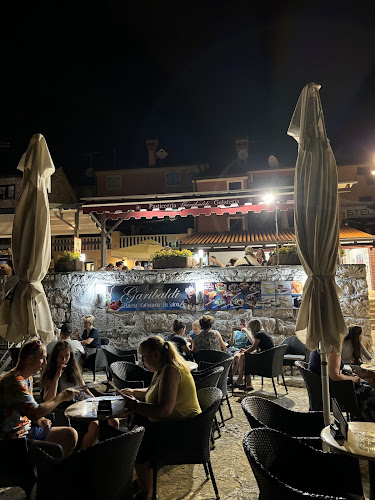 Ul. Giuseppe Garibaldi 9, 52470, Umag