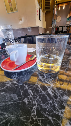 Opinii despre Caffe bar Grof în Osijek - Gastronomija i ugostiteljstvo