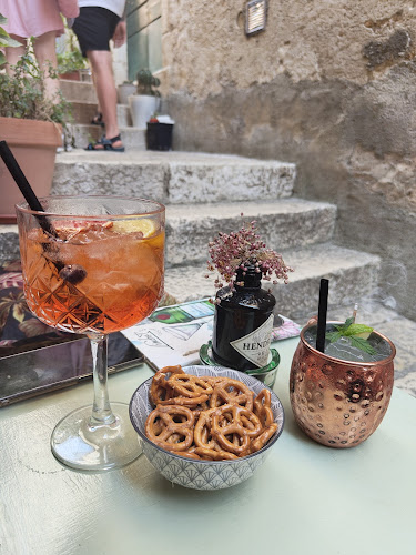 Comentarii opinii despre Cocktail Bar Limbo