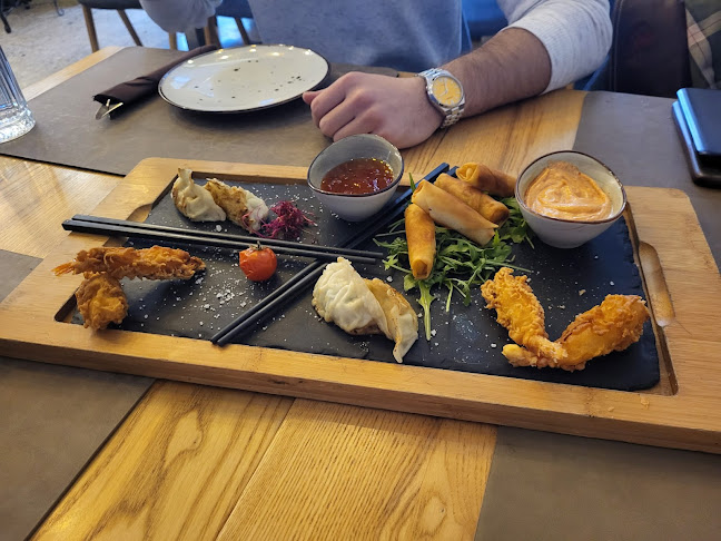 Comentarii opinii despre Hedonist