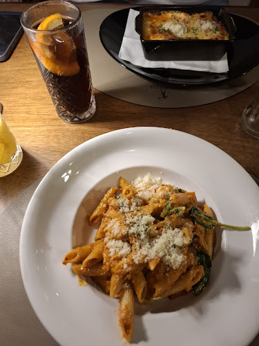 Pizzeria Villa Diana - Gastronomija i ugostiteljstvo