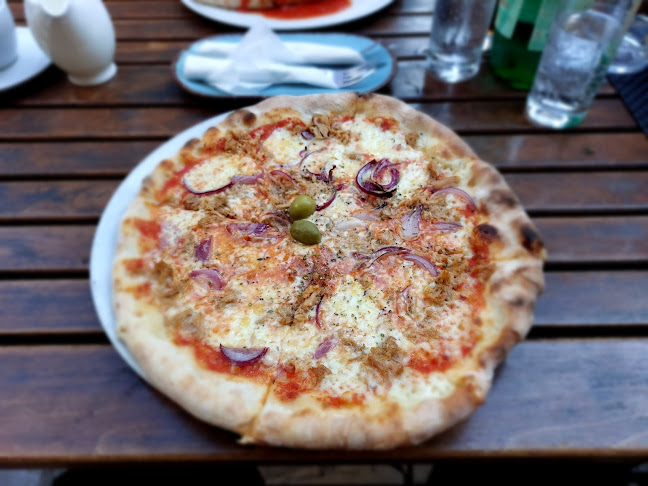 Opinii despre Pizzeria LEUT Korčula în Korčula - Gastronomija i ugostiteljstvo